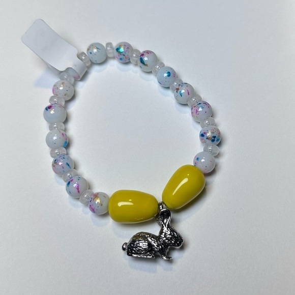 Rabbit stretch bracelet handmade - Picture 1 of 3